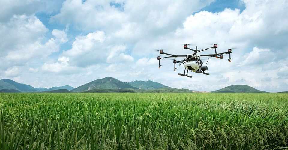 agricultural spaying drone